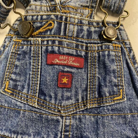 VINTAGE Baby Gap Special Denim Overalls With Stars RARE 3-6M - Picture 3 of 4